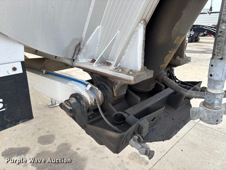 image for item FB3192 2017 Travis S/97 end dump trailer