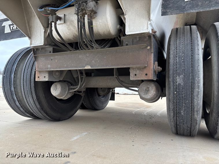 image for item FB3192 2017 Travis S/97 end dump trailer