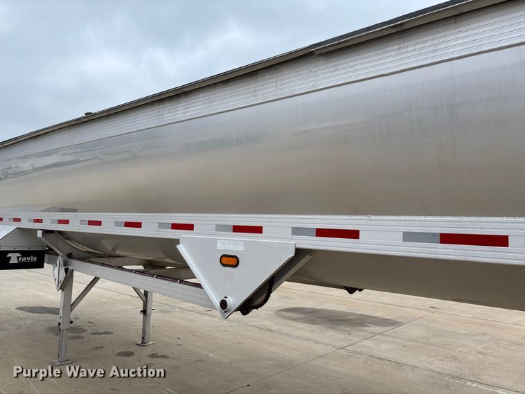 image for item FB3192 2017 Travis S/97 end dump trailer