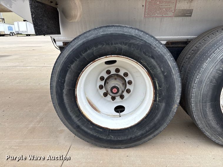 image for item FB3192 2017 Travis S/97 end dump trailer