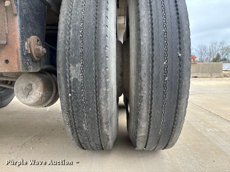 image for item FB3192 2017 Travis S/97 end dump trailer