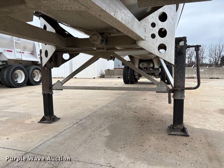 image for item FB3193 2016 Travis S/97 end dump trailer