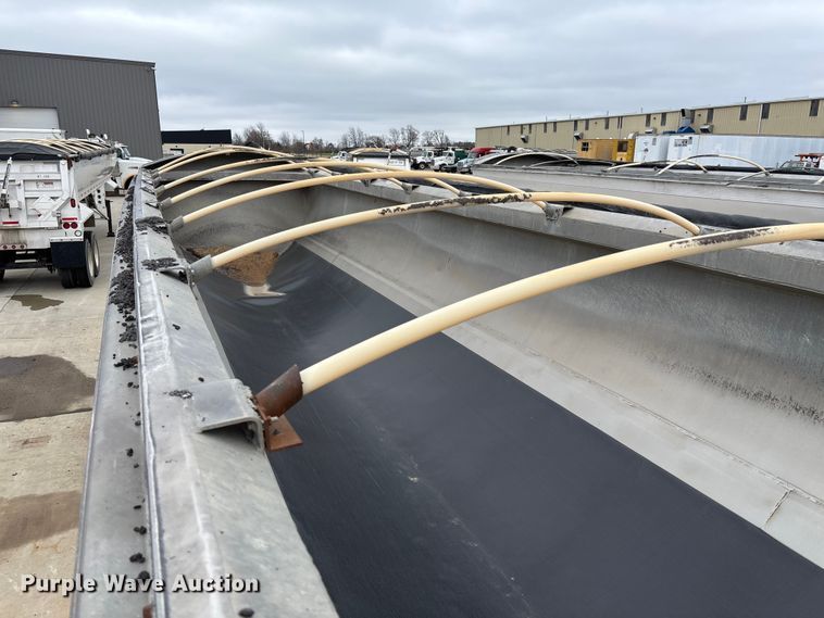 image for item FB3193 2016 Travis S/97 end dump trailer