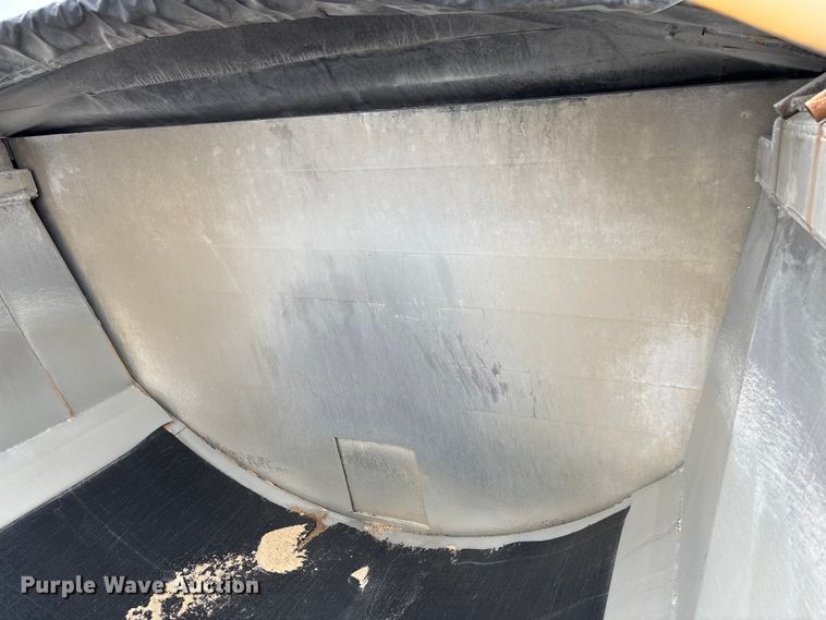 image for item FB3193 2016 Travis S/97 end dump trailer