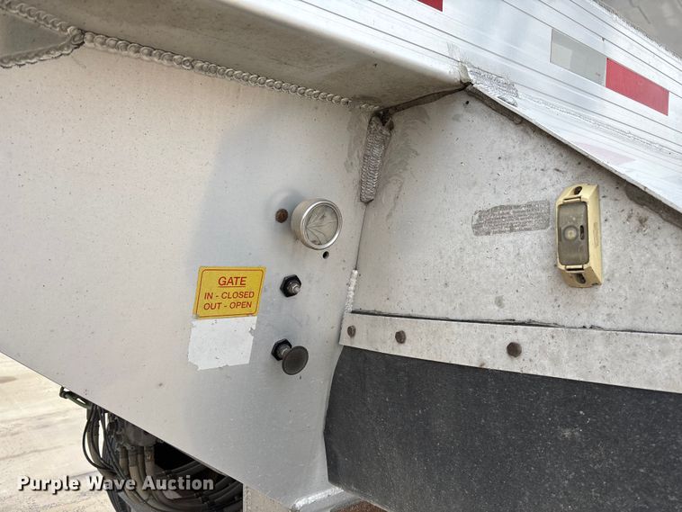 image for item FB3193 2016 Travis S/97 end dump trailer