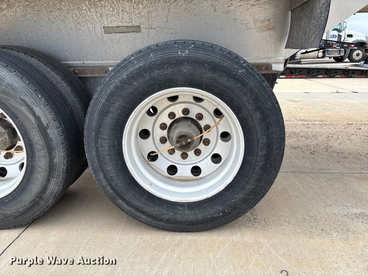 image for item FB3193 2016 Travis S/97 end dump trailer