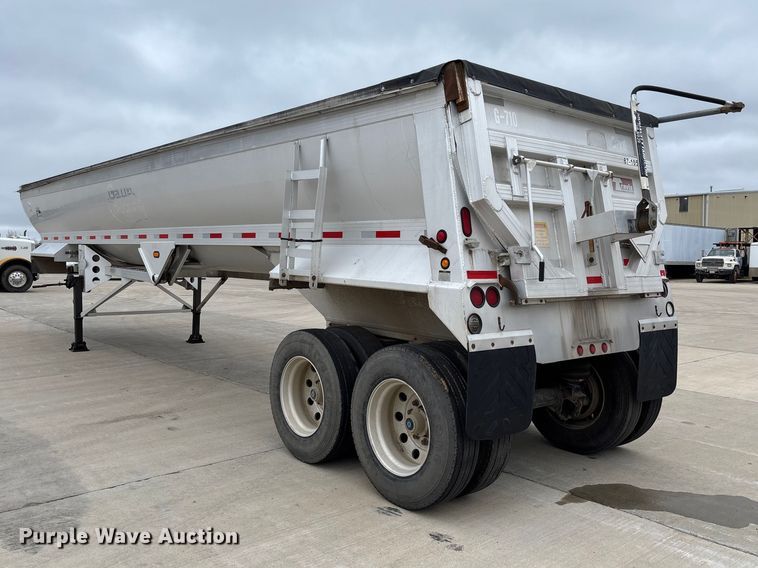 image for item FB3194 2016 Travis S/97 end dump trailer