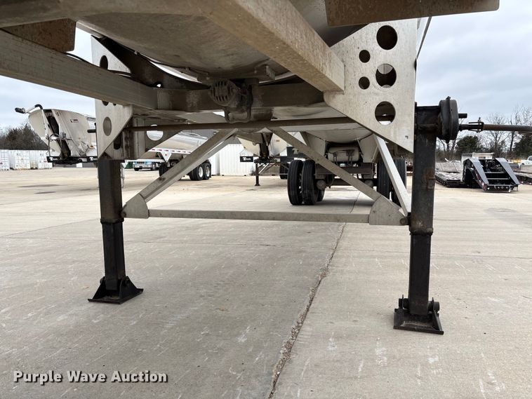 image for item FB3194 2016 Travis S/97 end dump trailer