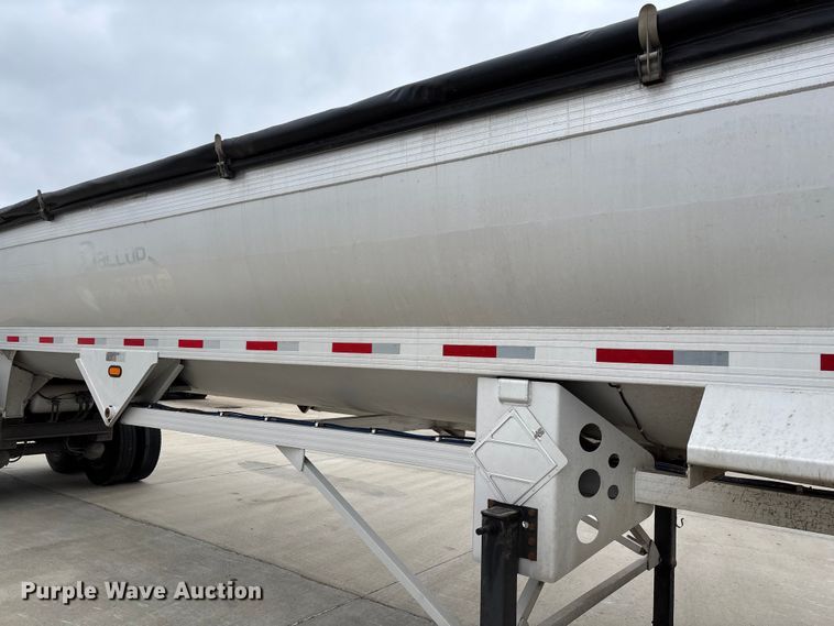 image for item FB3194 2016 Travis S/97 end dump trailer