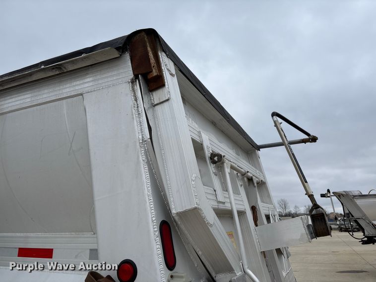 image for item FB3194 2016 Travis S/97 end dump trailer