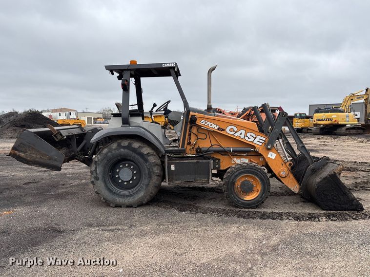 image for item FB3195 2017 Case 570N EP landscape tractor