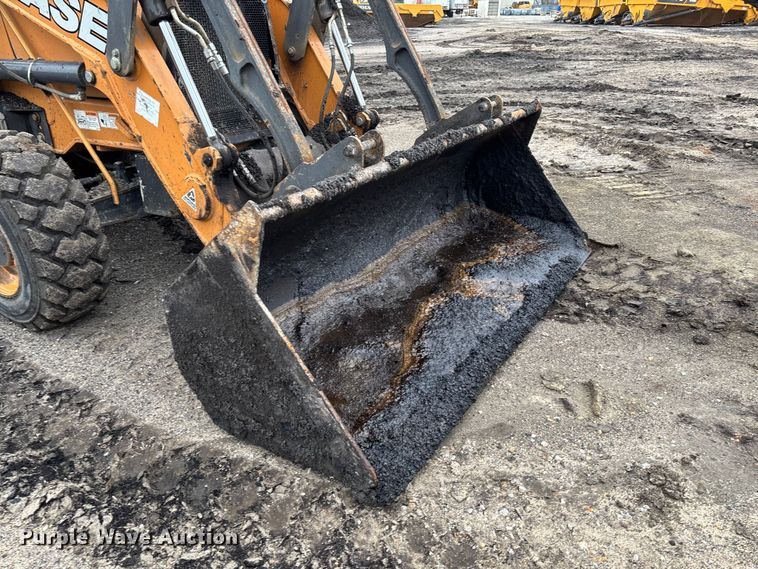 image for item FB3195 2017 Case 570N EP landscape tractor