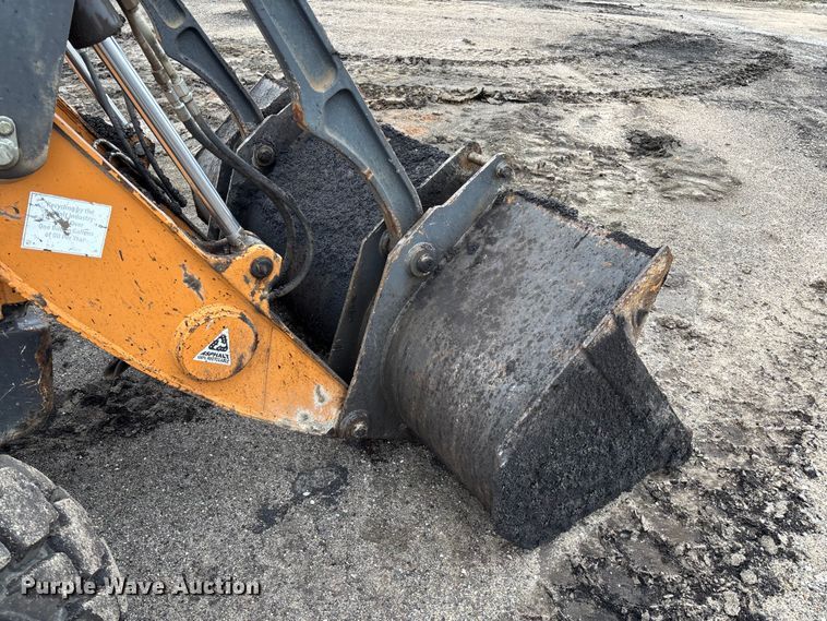 image for item FB3195 2017 Case 570N EP landscape tractor