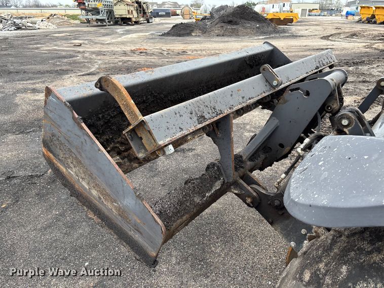 image for item FB3195 2017 Case 570N EP landscape tractor