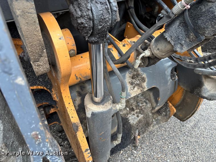 image for item FB3195 2017 Case 570N EP landscape tractor