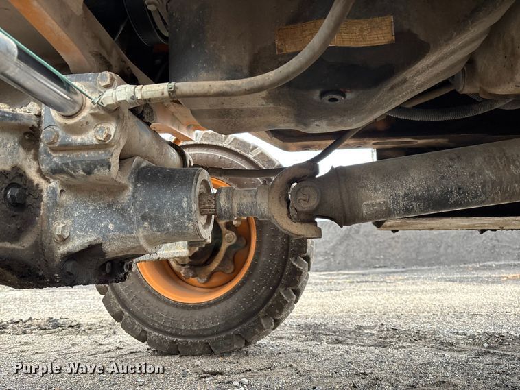 image for item FB3195 2017 Case 570N EP landscape tractor