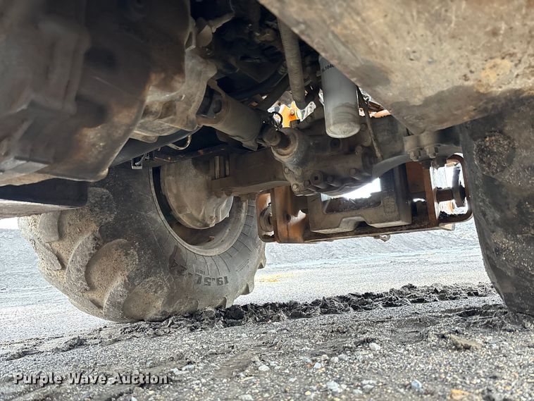 image for item FB3195 2017 Case 570N EP landscape tractor