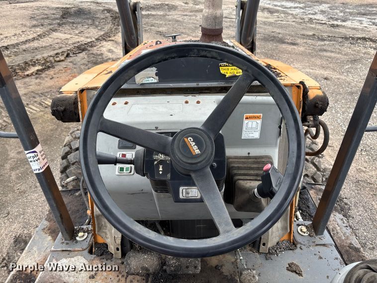 image for item FB3195 2017 Case 570N EP landscape tractor