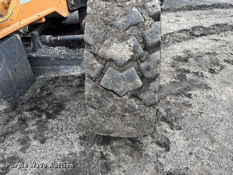 image for item FB3195 2017 Case 570N EP landscape tractor