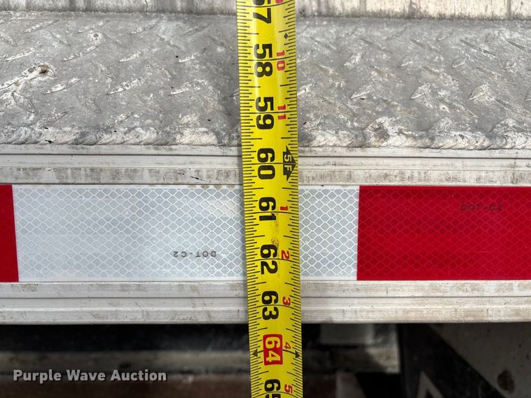 image for item FB3197 2006 East manufacturing end dump trailer