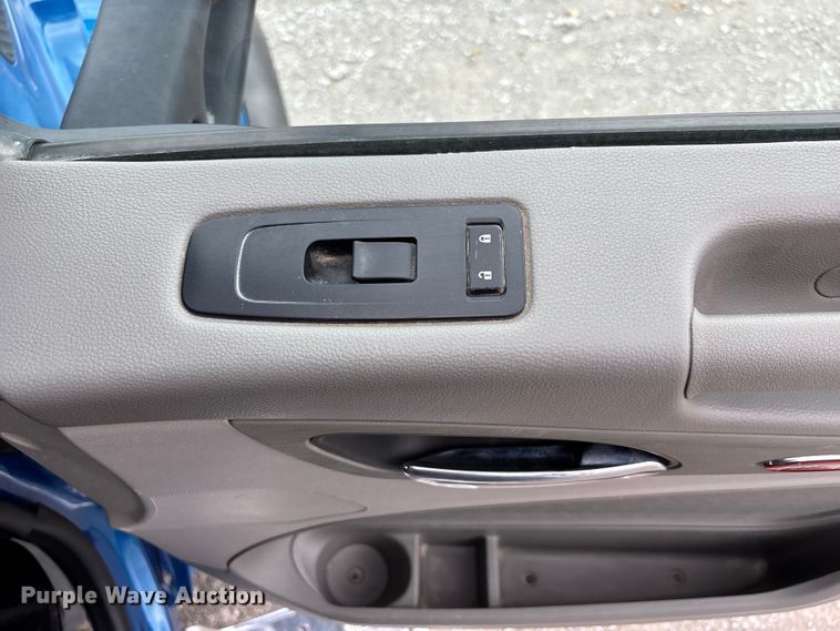 image for item FB3564 2019 Peterbilt 567 dump truck