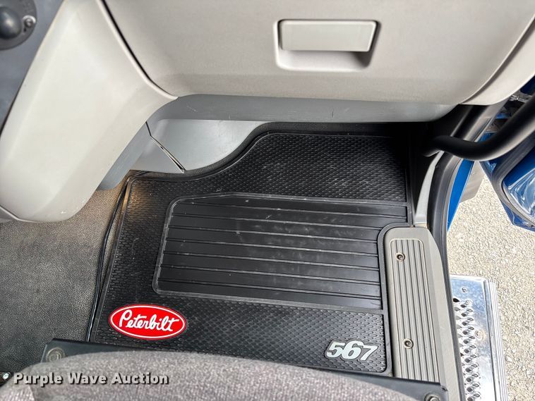 image for item FB3564 2019 Peterbilt 567 dump truck