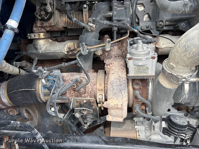 image for item FB3564 2019 Peterbilt 567 dump truck