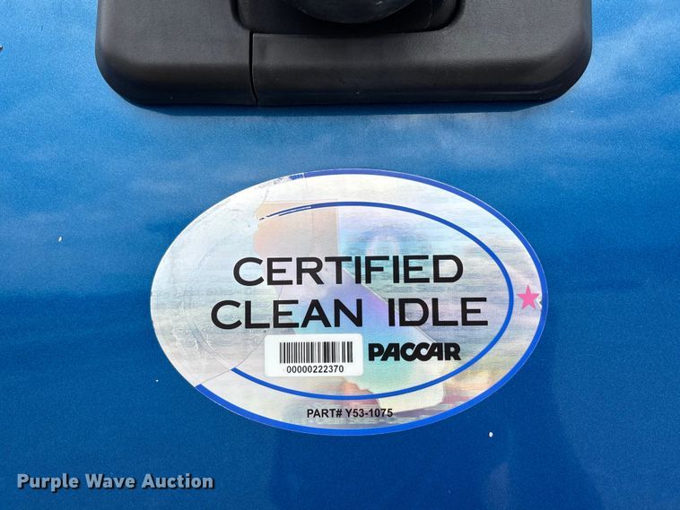 image for item FB3564 2019 Peterbilt 567 dump truck