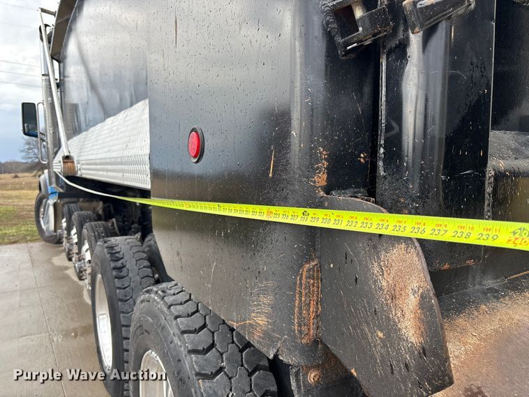 image for item FB3567 2017 Peterbilt 567 dump truck