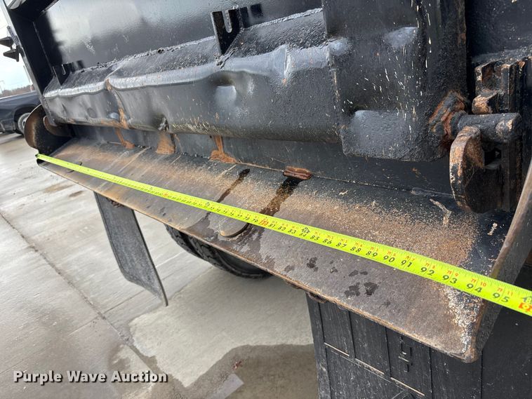 image for item FB3567 2017 Peterbilt 567 dump truck