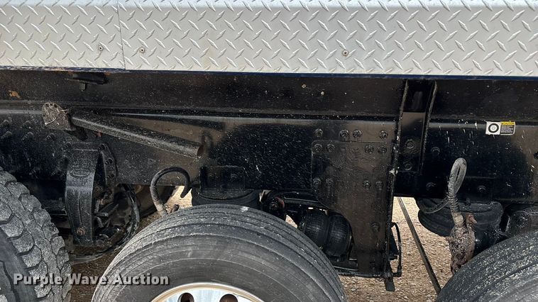 image for item FB3567 2017 Peterbilt 567 dump truck