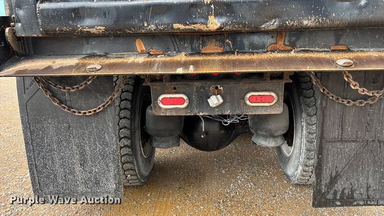 image for item FB3567 2017 Peterbilt 567 dump truck