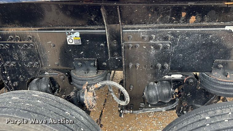 image for item FB3567 2017 Peterbilt 567 dump truck