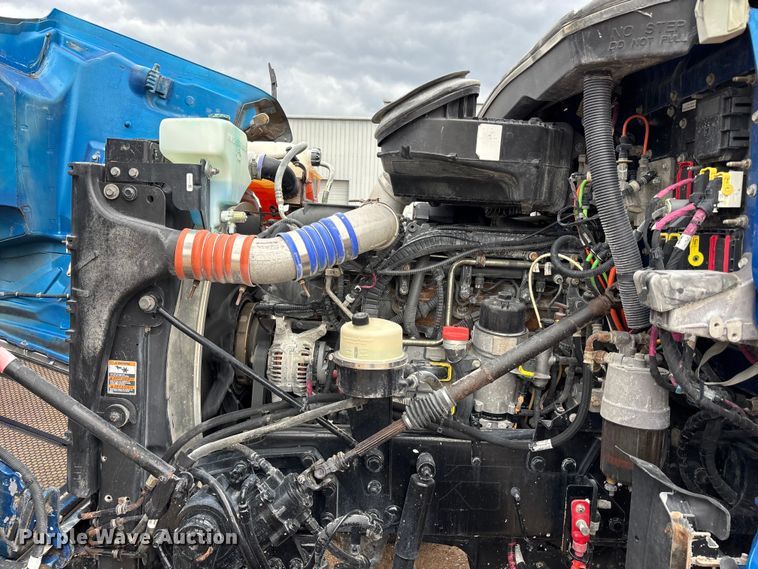 image for item FB3567 2017 Peterbilt 567 dump truck