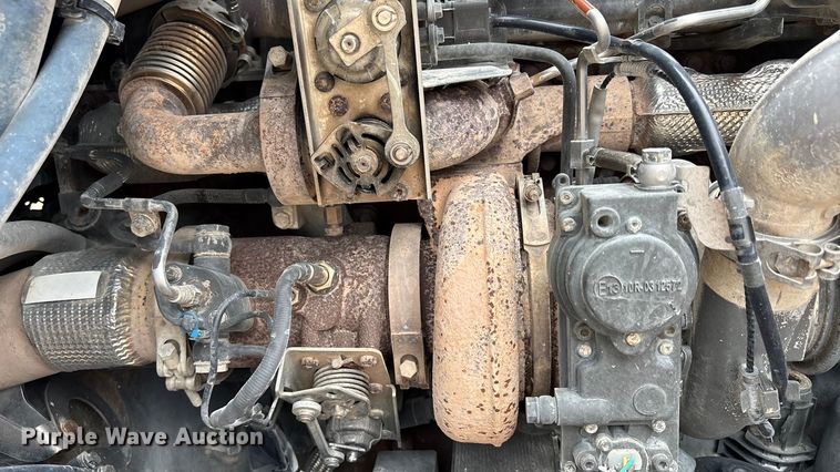 image for item FB3567 2017 Peterbilt 567 dump truck