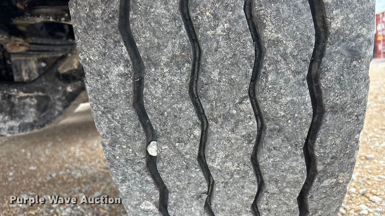 image for item FB3567 2017 Peterbilt 567 dump truck