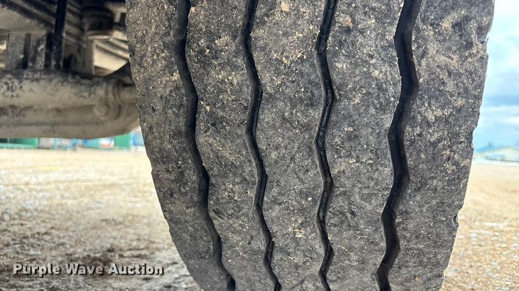 image for item FB3567 2017 Peterbilt 567 dump truck