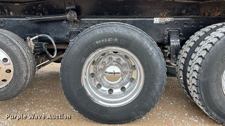 image for item FB3567 2017 Peterbilt 567 dump truck