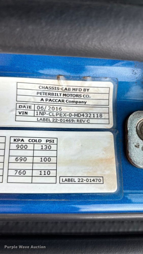 image for item FB3567 2017 Peterbilt 567 dump truck