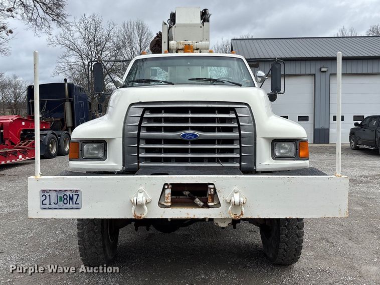 image for item FB3576 1997 Ford F800 digger derrick truck