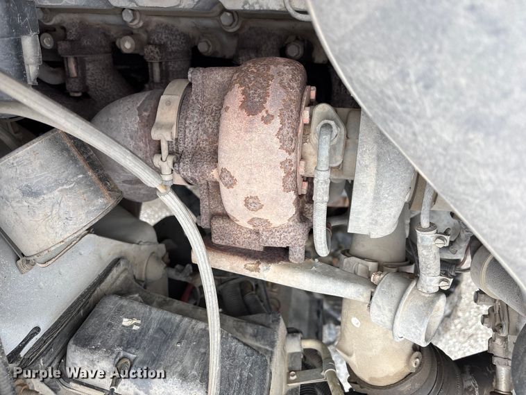 image for item FB3576 1997 Ford F800 digger derrick truck