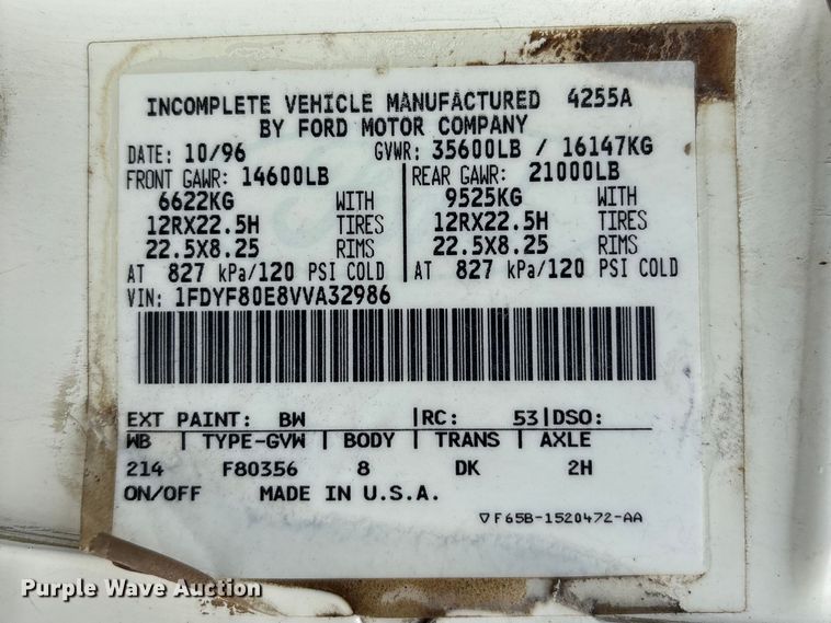 image for item FB3576 1997 Ford F800 digger derrick truck