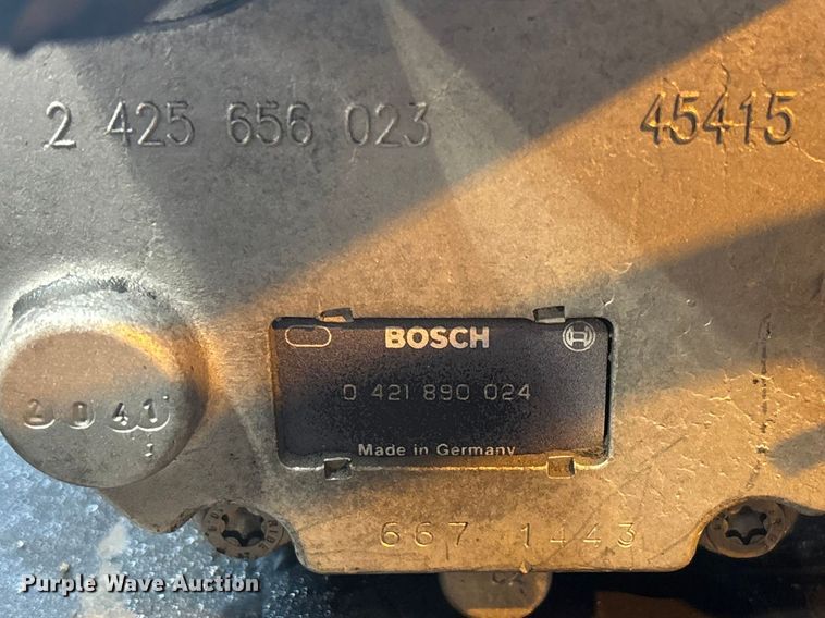 image for item FB3592 Bosch engine