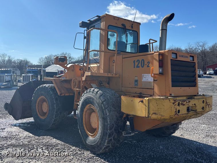 image for item FB3595 Samsung SL120-2 wheel loader