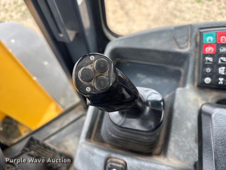 image for item FB6968 2013 John Deere 524K wheel loader