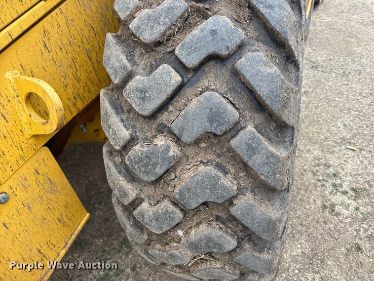 image for item FB6968 2013 John Deere 524K wheel loader