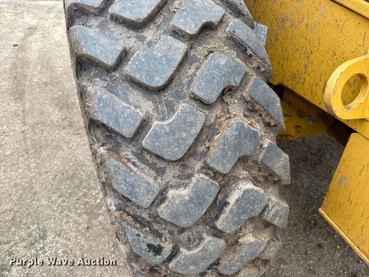 image for item FB6968 2013 John Deere 524K wheel loader
