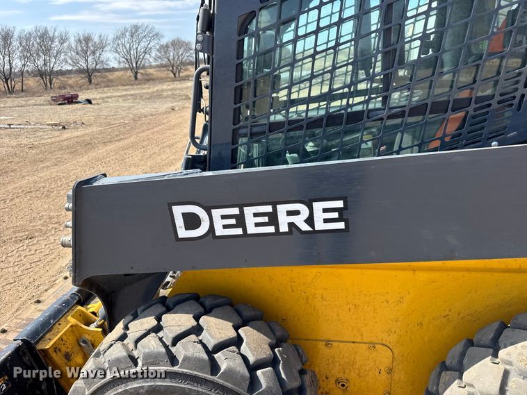 image for item FB6984 2020 John Deere 320G skid steer loader