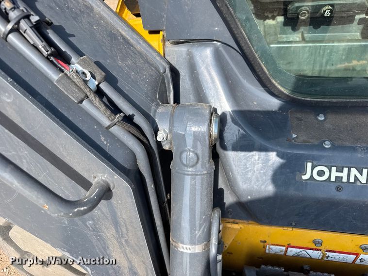 image for item FB6984 2020 John Deere 320G skid steer loader