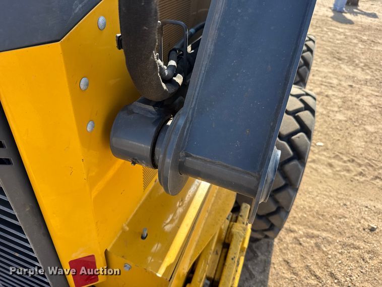 image for item FB6984 2020 John Deere 320G skid steer loader